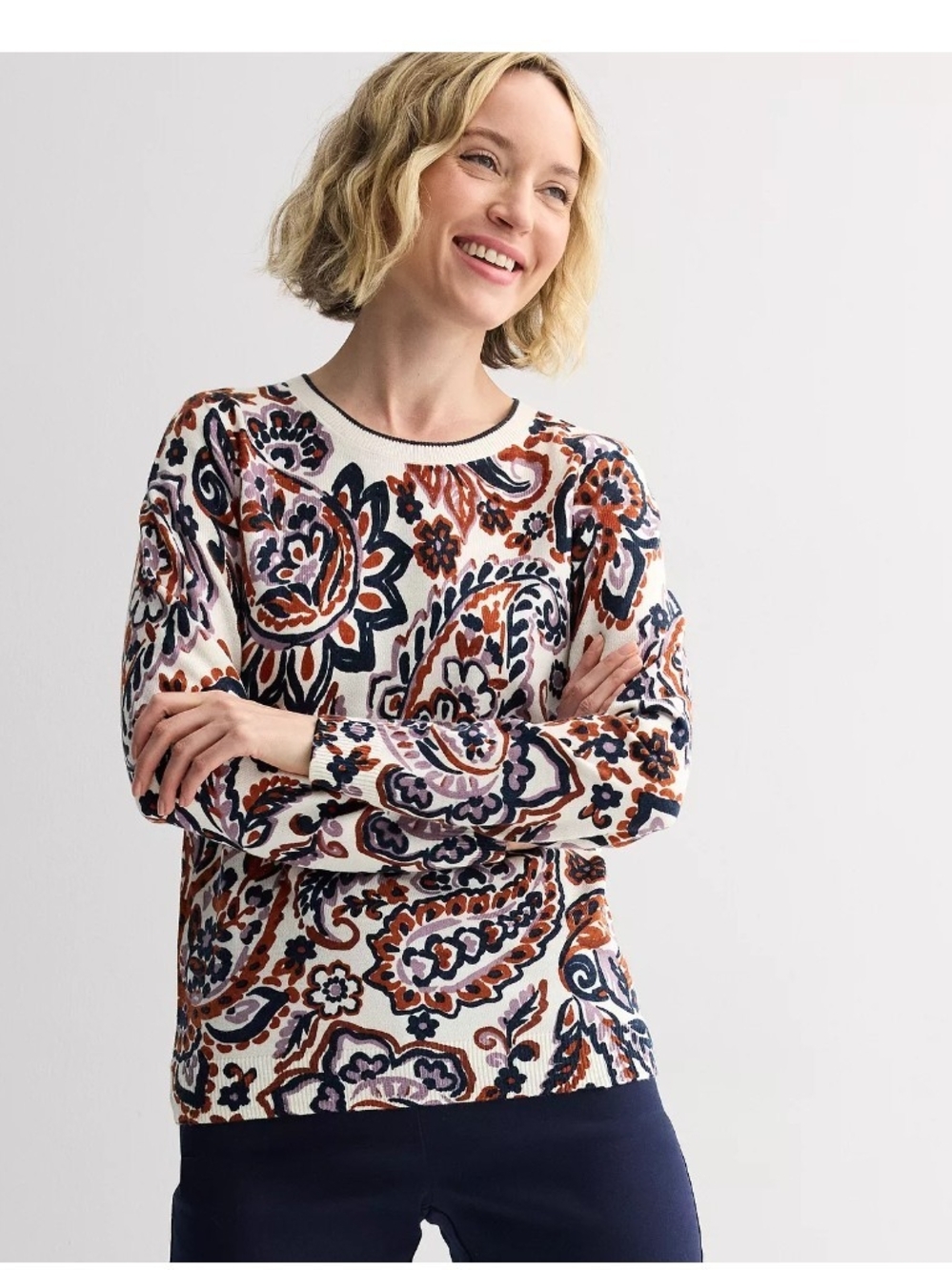 croft & barrow White Paisley Crewneck Sweater with Navy & Rust